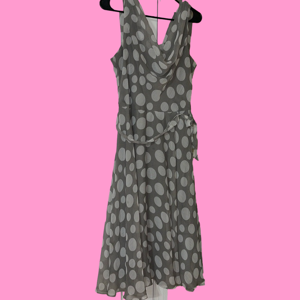 Gorgeous gray dot dress 14